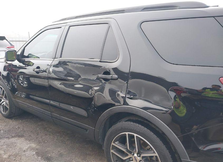 Photo 6 of 2016 Ford Explorer SPORT (VIN 1FM5K8GTXGGA09994)