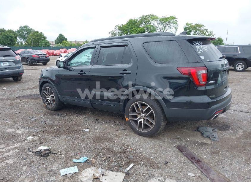 Photo 3 of 2016 Ford Explorer SPORT (VIN 1FM5K8GTXGGA82038)