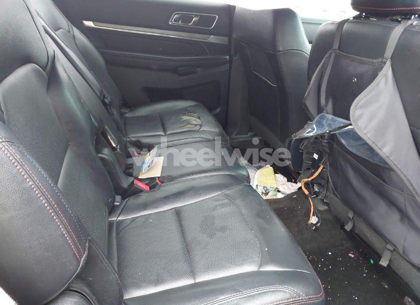 Photo 8 of 2016 Ford Explorer SPORT (VIN 1FM5K8GTXGGA82038)