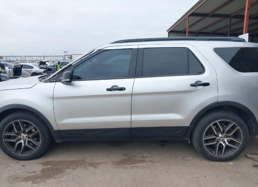 Photo 14 of 2016 Ford Explorer SPORT (VIN 1FM5K8GTXGGB79224)