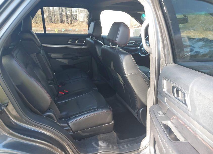 Photo 8 of 2016 Ford Explorer SPORT (VIN 1FM5K8GTXGGC12531)