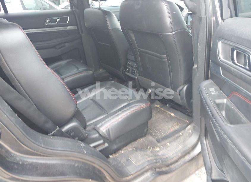 Photo 8 of 2017 Ford Explorer SPORT (VIN 1FM5K8GTXHGD78159)