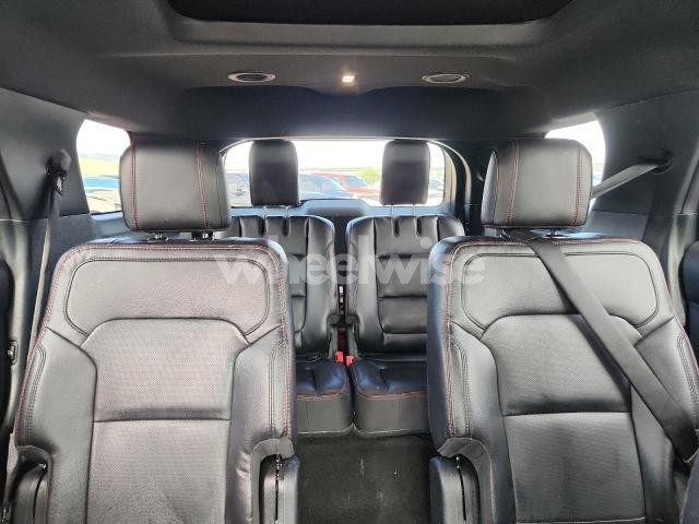 Photo 11 of 2019 FORD EXPLORER SPORT N/A (VIN 1FM5K8GTXKGA43197)