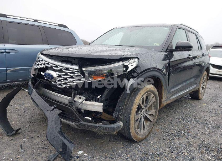 Photo 6 of 2020 Ford Explorer PLATINUM (VIN 1FM5K8HC0LGA25369)