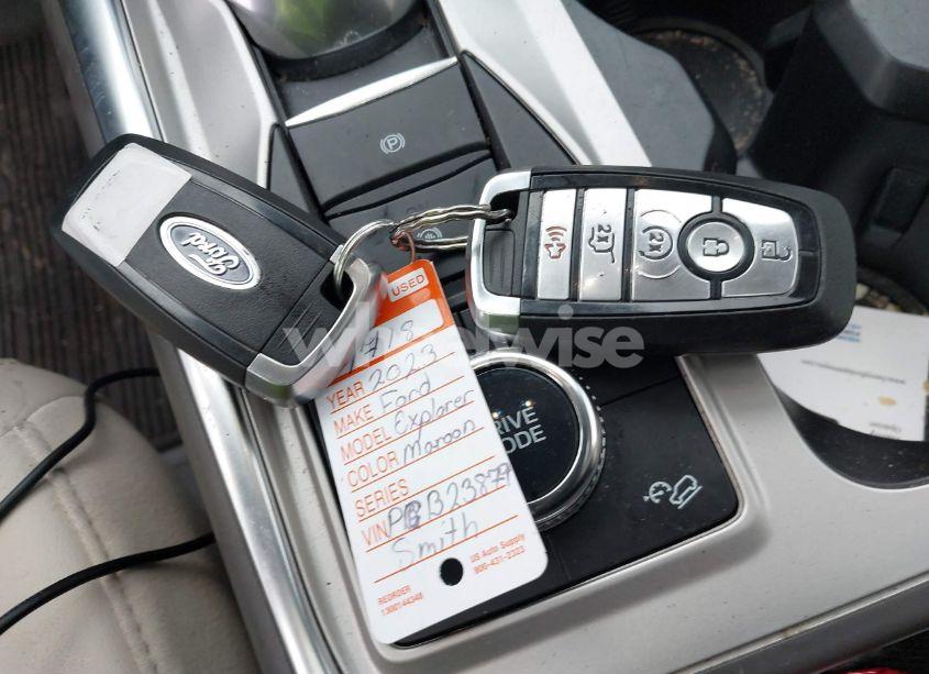 Photo 11 of 2023 Ford Explorer PLATINUM (VIN 1FM5K8HC1PGB23879)