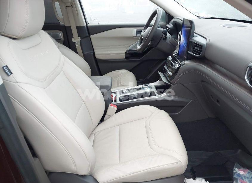 Photo 5 of 2023 Ford Explorer PLATINUM (VIN 1FM5K8HC1PGB23879)