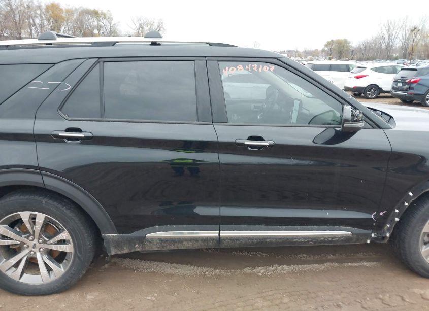 Photo 13 of 2020 Ford Explorer PLATINUM (VIN 1FM5K8HC4LGA01494)