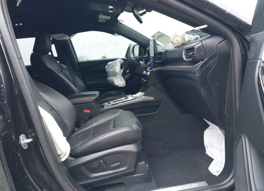 Photo 5 of 2023 Ford Explorer PLATINUM (VIN 1FM5K8HC5PGA11683)