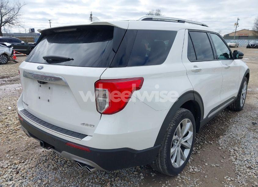 Photo 4 of 2021 Ford Explorer PLATINUM (VIN 1FM5K8HC6MGA92897)