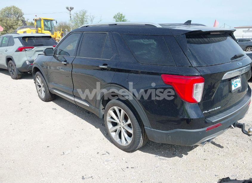 Photo 3 of 2021 Ford Explorer PLATINUM (VIN 1FM5K8HC7MGC28101)