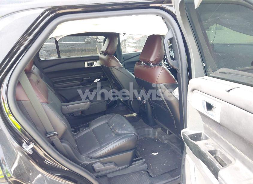 Photo 8 of 2021 Ford Explorer PLATINUM (VIN 1FM5K8HC7MGC28101)