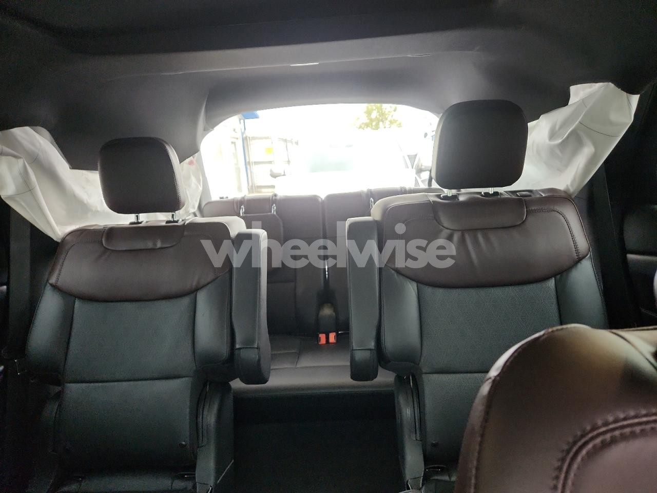 Photo 10 of 2023 FORD EXPLORER PLATINUM N/A (VIN 1FM5K8HC7PGA97918)