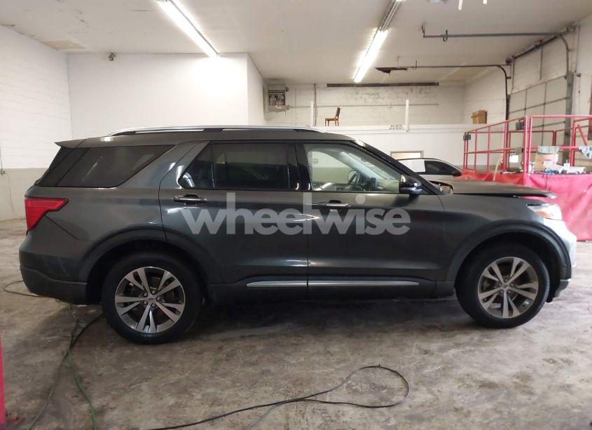 Photo 13 of 2020 Ford Explorer PLATINUM (VIN 1FM5K8HC8LGA04995)