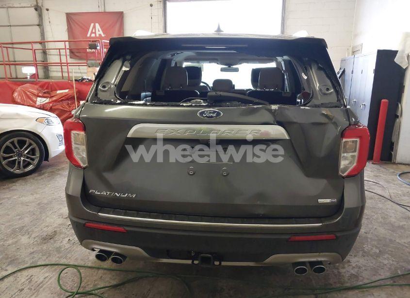 Photo 16 of 2020 Ford Explorer PLATINUM (VIN 1FM5K8HC8LGA04995)