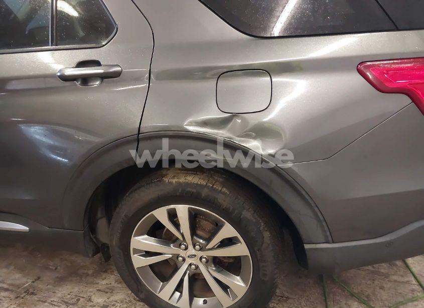 Photo 17 of 2020 Ford Explorer PLATINUM (VIN 1FM5K8HC8LGA04995)