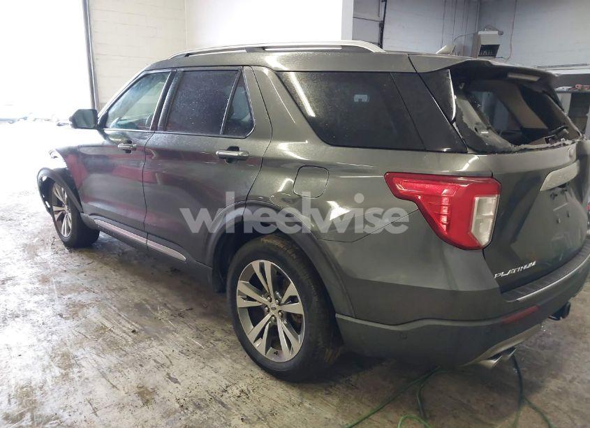 Photo 3 of 2020 Ford Explorer PLATINUM (VIN 1FM5K8HC8LGA04995)