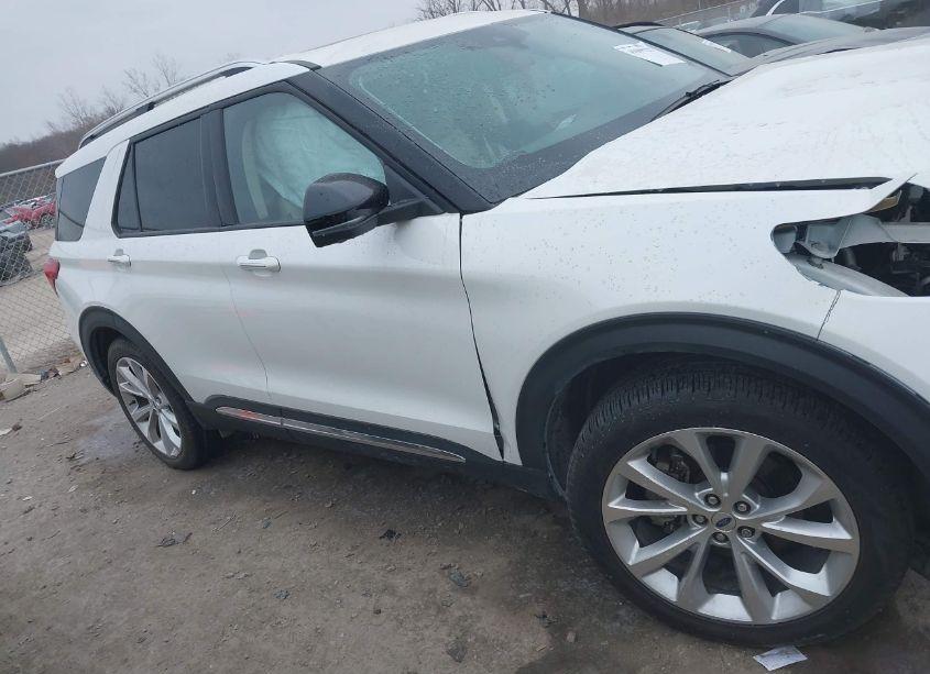 Photo 13 of 2023 Ford Explorer PLATINUM (VIN 1FM5K8HC8PGA28171)