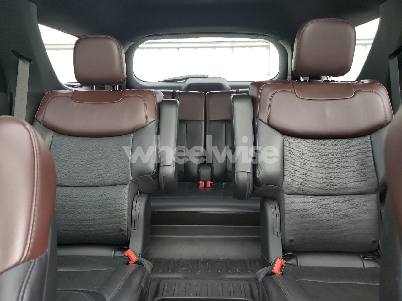 Photo 10 of 2020 FORD EXPLORER PLATINUM N/A (VIN 1FM5K8HC9LGA15794)