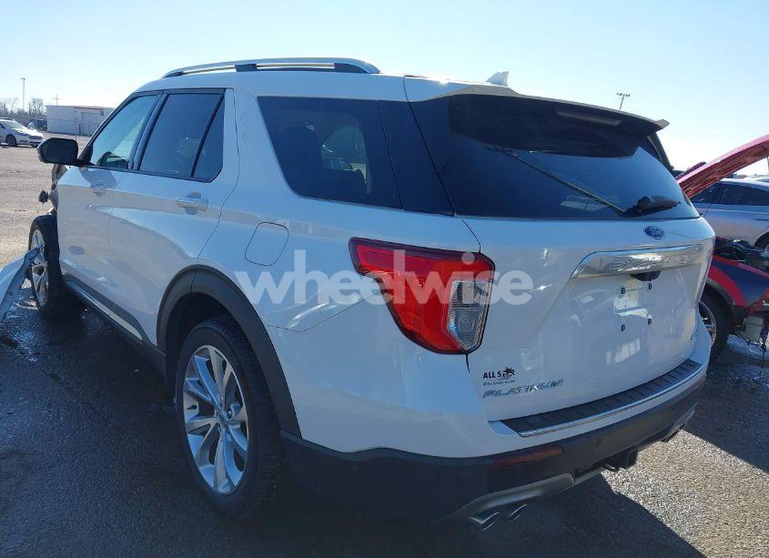 Photo 3 of 2021 Ford Explorer PLATINUM (VIN 1FM5K8HCXMGA11853)