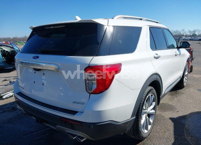 Photo 4 of 2021 Ford Explorer PLATINUM (VIN 1FM5K8HCXMGA11853)