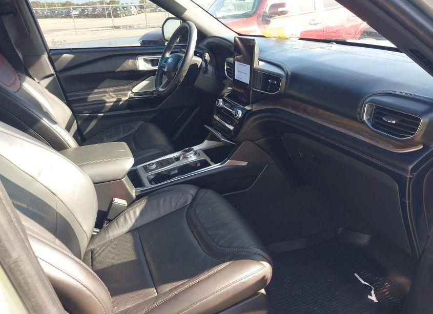 Photo 5 of 2022 Ford Explorer PLATINUM (VIN 1FM5K8HCXNGB12120)