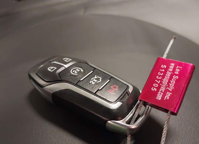 Photo 11 of 2016 Ford Explorer PLATINUM (VIN 1FM5K8HT0GGC22189)