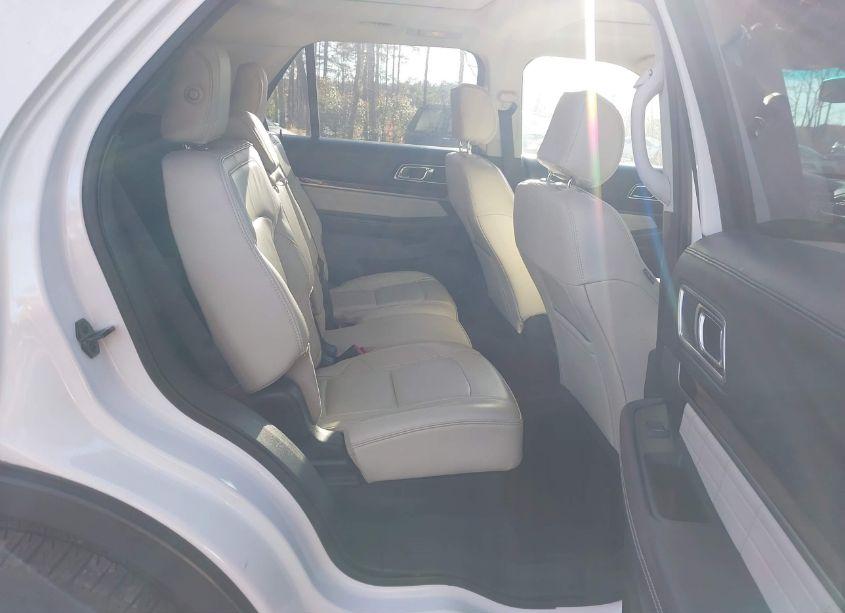Photo 8 of 2017 Ford Explorer PLATINUM (VIN 1FM5K8HT0HGA32135)