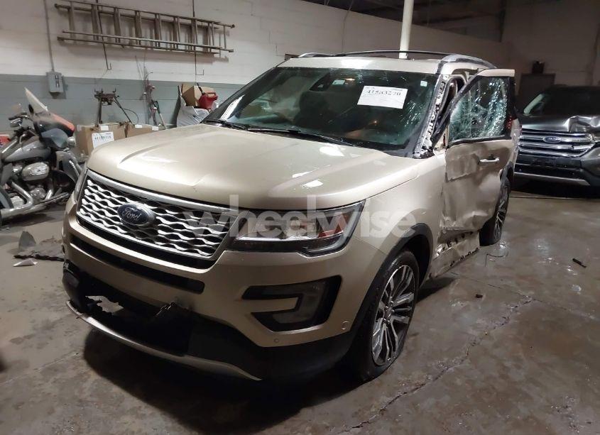 Photo 2 of 2017 Ford Explorer PLATINUM (VIN 1FM5K8HT0HGC89411)