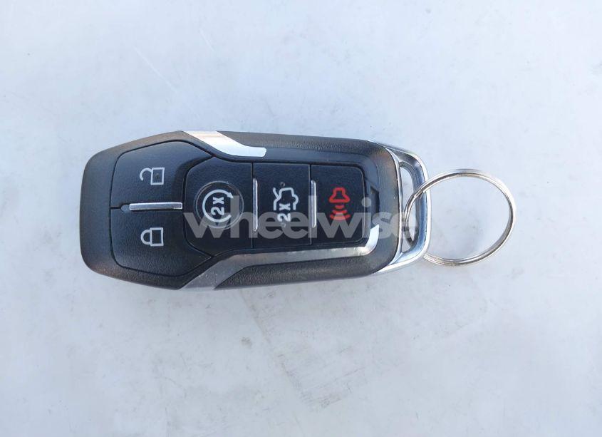 Photo 11 of 2017 Ford Explorer PLATINUM (VIN 1FM5K8HT0HGE29280)