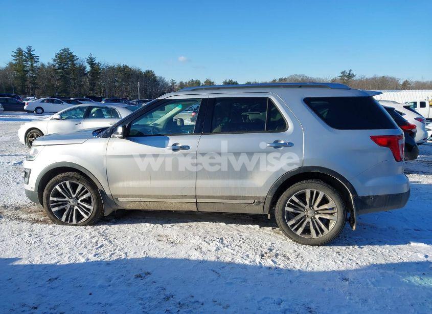 Photo 13 of 2016 Ford Explorer PLATINUM (VIN 1FM5K8HT1GGA54594)