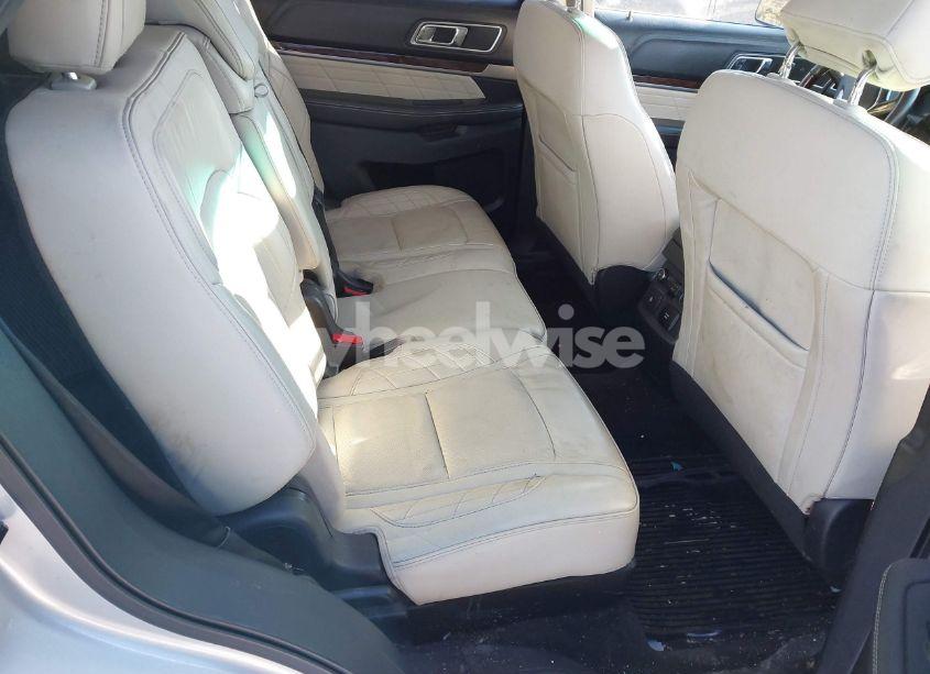 Photo 8 of 2016 Ford Explorer PLATINUM (VIN 1FM5K8HT1GGA54594)