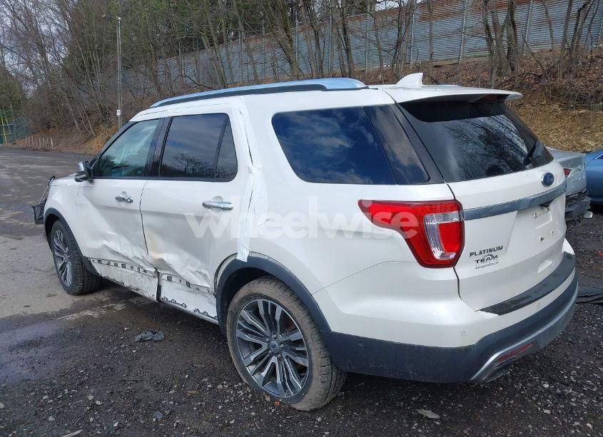 Photo 3 of 2016 Ford Explorer PLATINUM (VIN 1FM5K8HT1GGA69550)