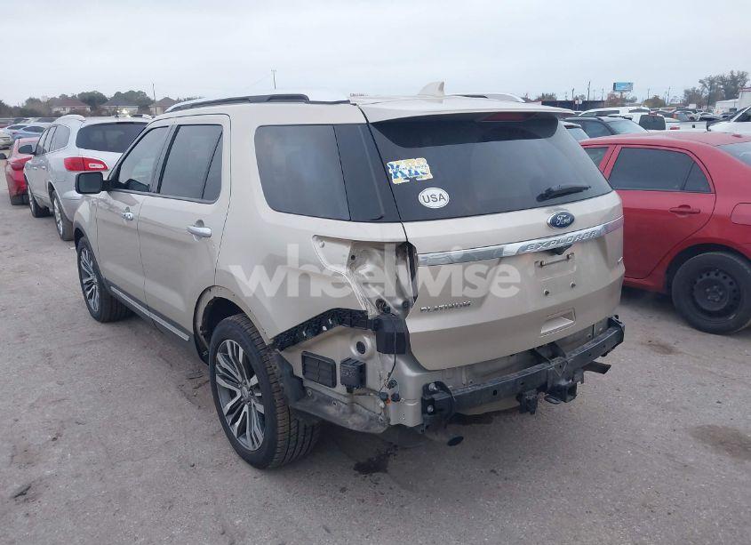 Photo 3 of 2017 Ford Explorer PLATINUM (VIN 1FM5K8HT1HGE41521)