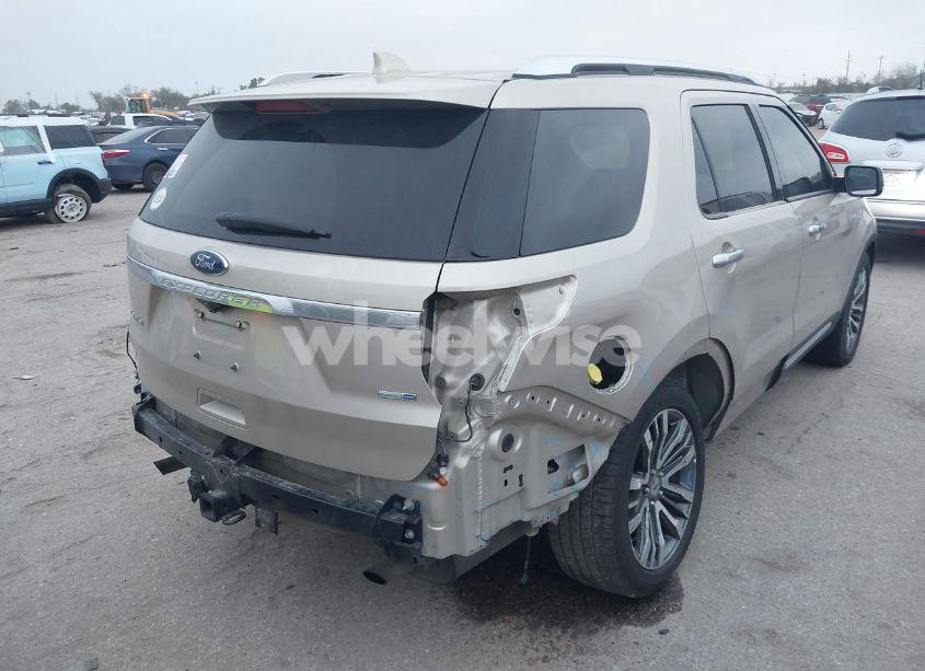 Photo 4 of 2017 Ford Explorer PLATINUM (VIN 1FM5K8HT1HGE41521)