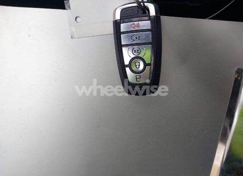 Photo 11 of 2018 Ford Explorer PLATINUM (VIN 1FM5K8HT1JGA62332)