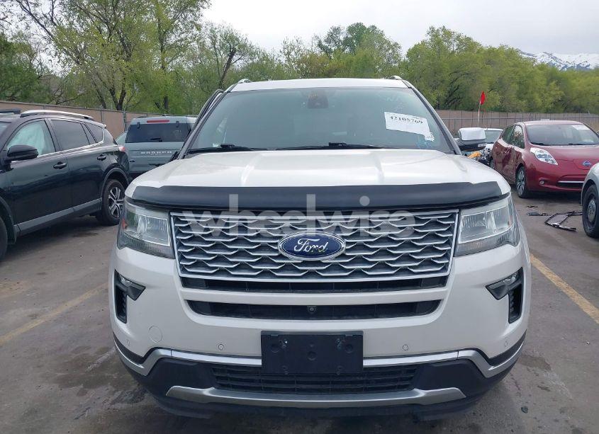 Photo 12 of 2018 Ford Explorer PLATINUM (VIN 1FM5K8HT1JGA62332)