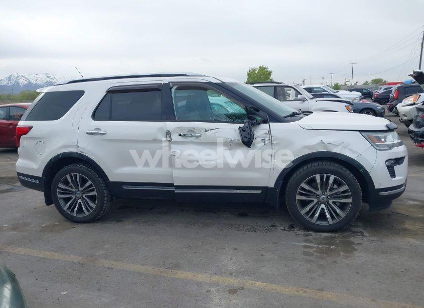 Photo 13 of 2018 Ford Explorer PLATINUM (VIN 1FM5K8HT1JGA62332)