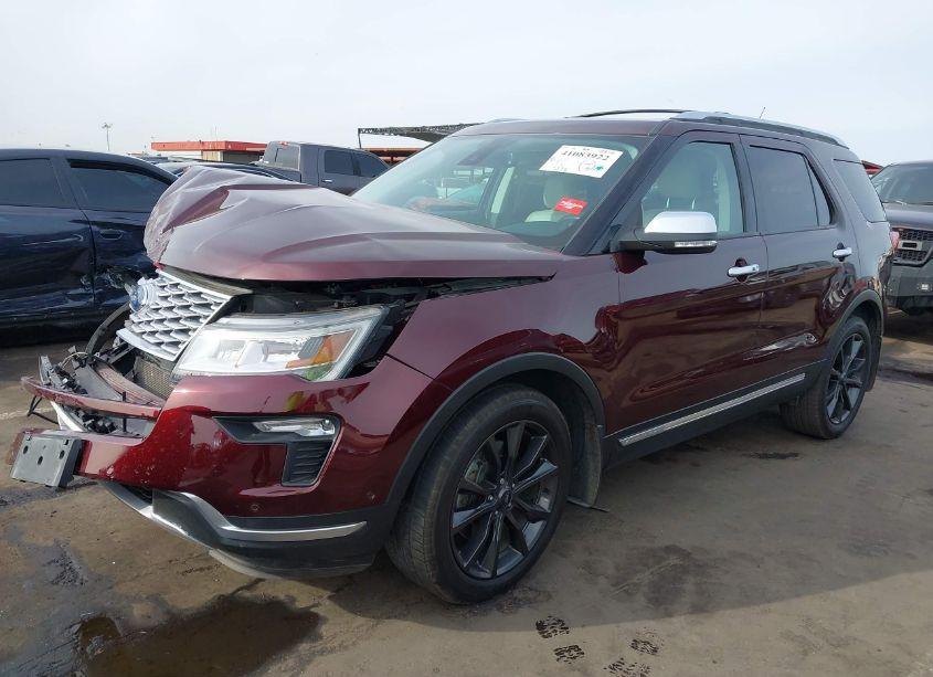 Photo 2 of 2018 Ford Explorer PLATINUM (VIN 1FM5K8HT1JGB10010)