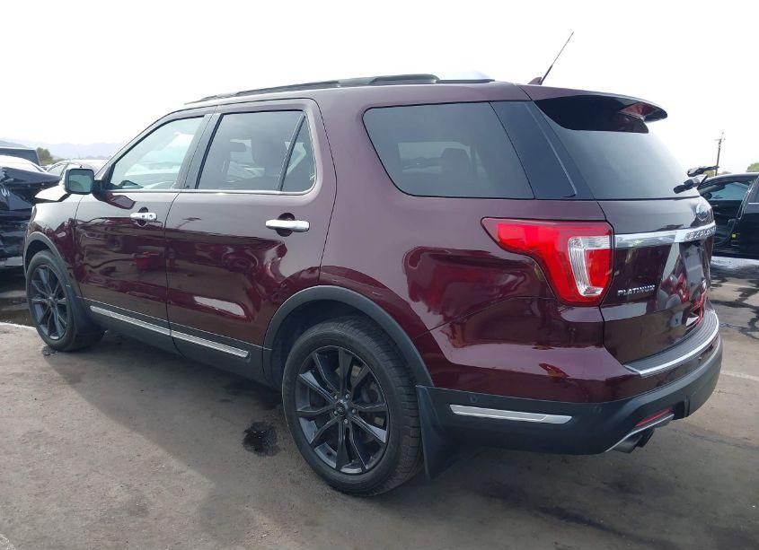Photo 3 of 2018 Ford Explorer PLATINUM (VIN 1FM5K8HT1JGB10010)