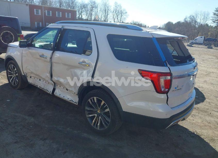 Photo 3 of 2016 Ford Explorer PLATINUM (VIN 1FM5K8HT2GGA74658)