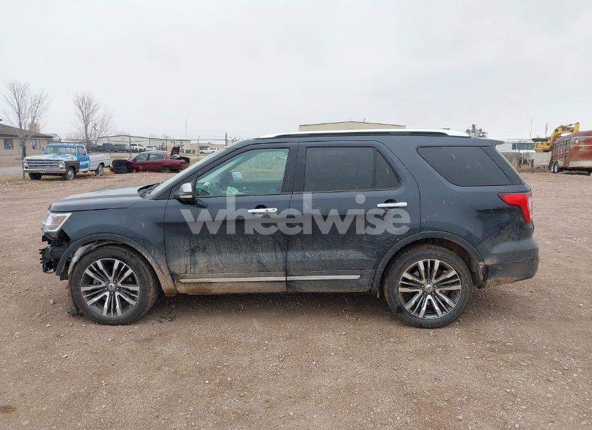 Photo 15 of 2017 Ford Explorer PLATINUM (VIN 1FM5K8HT2HGC13978)