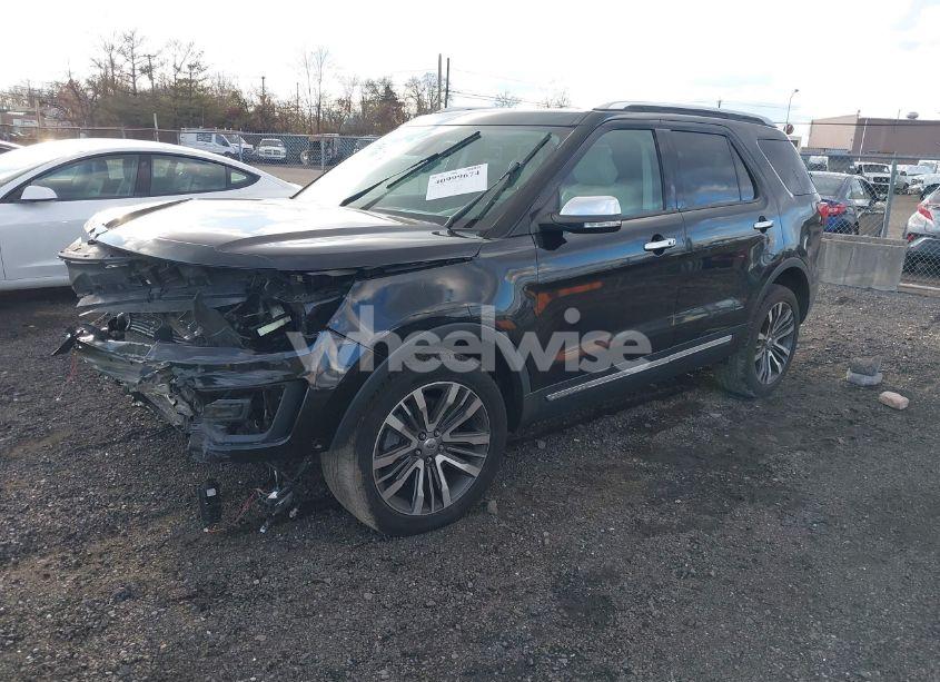 Photo 2 of 2017 Ford Explorer PLATINUM (VIN 1FM5K8HT2HGD61631)