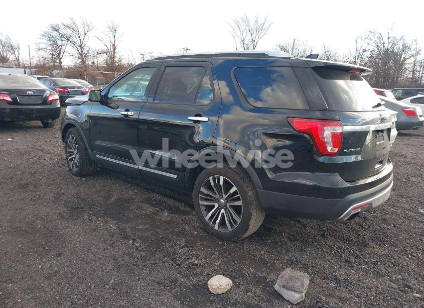 Photo 3 of 2017 Ford Explorer PLATINUM (VIN 1FM5K8HT2HGD61631)