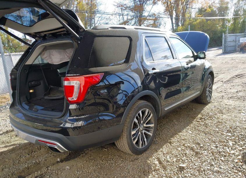 Photo 4 of 2017 Ford Explorer PLATINUM (VIN 1FM5K8HT2HGE07619)