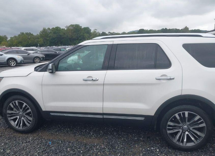 Photo 14 of 2016 Ford Explorer PLATINUM (VIN 1FM5K8HT3GGC65893)