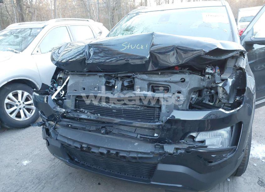 Photo 6 of 2016 Ford Explorer PLATINUM (VIN 1FM5K8HT4GGC79589)