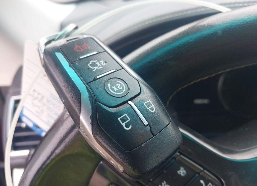 Photo 11 of 2016 Ford Explorer PLATINUM (VIN 1FM5K8HT4GGD22215)