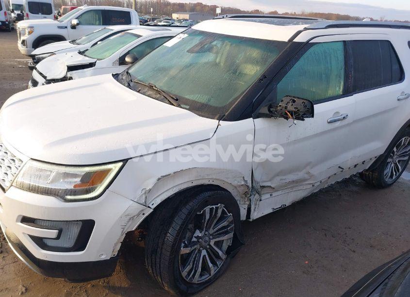 Photo 6 of 2017 Ford Explorer PLATINUM (VIN 1FM5K8HT4HGA57815)