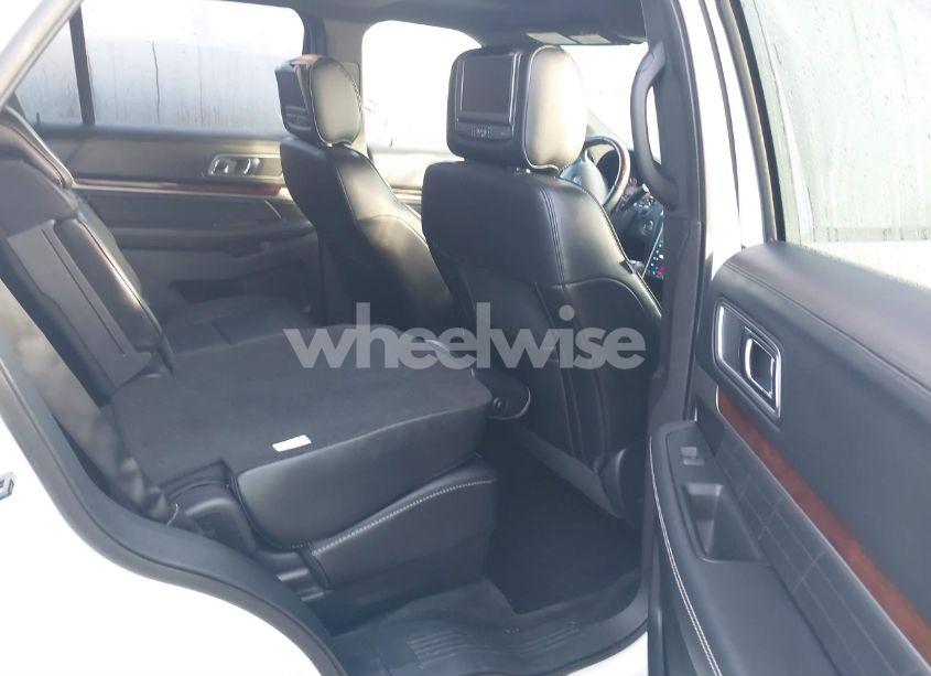 Photo 8 of 2017 Ford Explorer PLATINUM (VIN 1FM5K8HT4HGA57815)