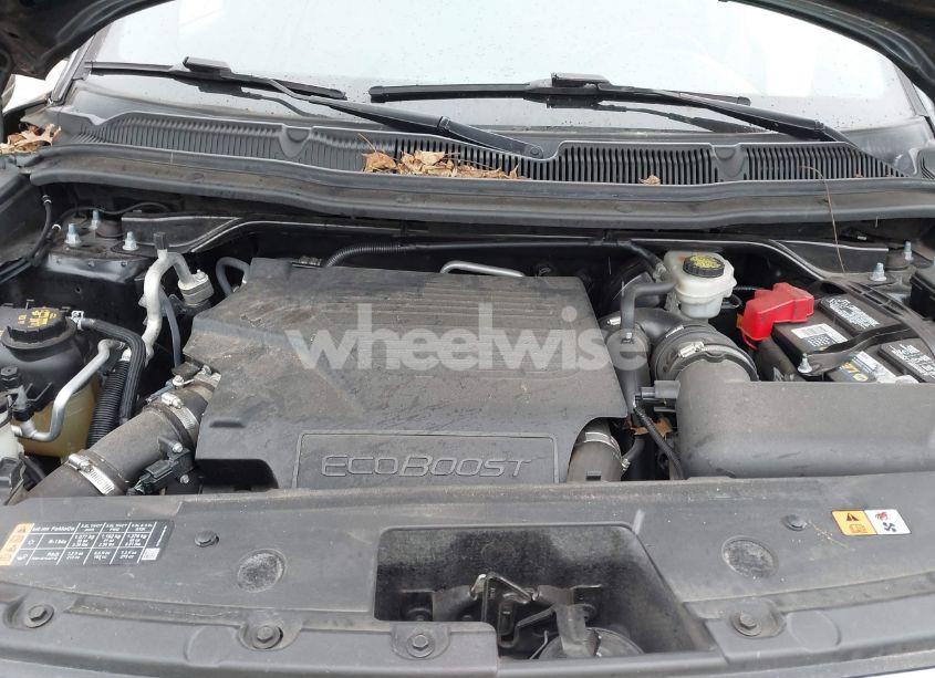 Photo 10 of 2017 Ford Explorer PLATINUM (VIN 1FM5K8HT4HGD71979)